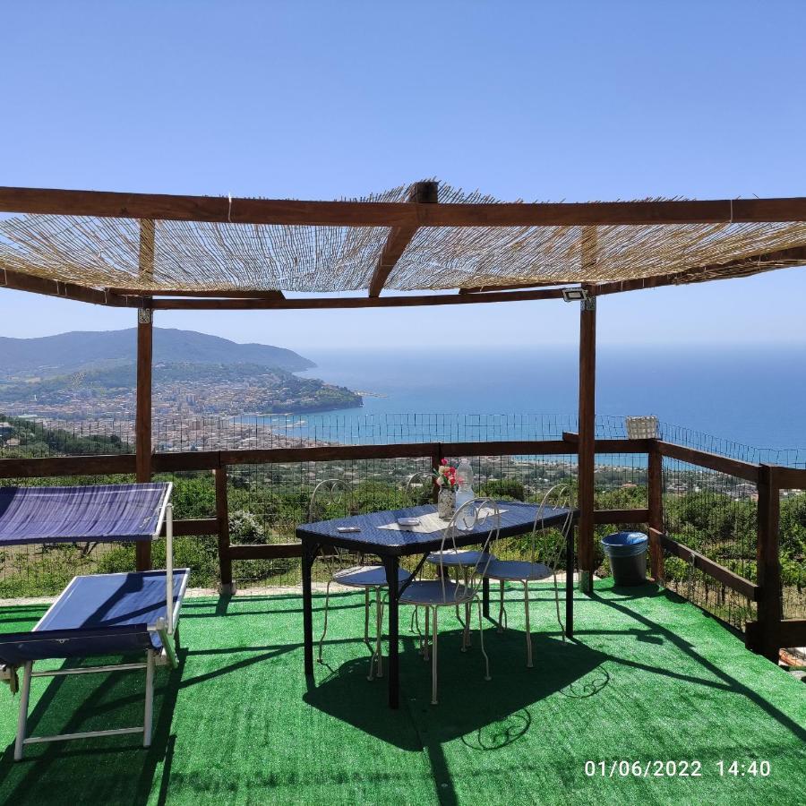 Una Terrazza Sul Mare 아그로폴리 외부 사진
